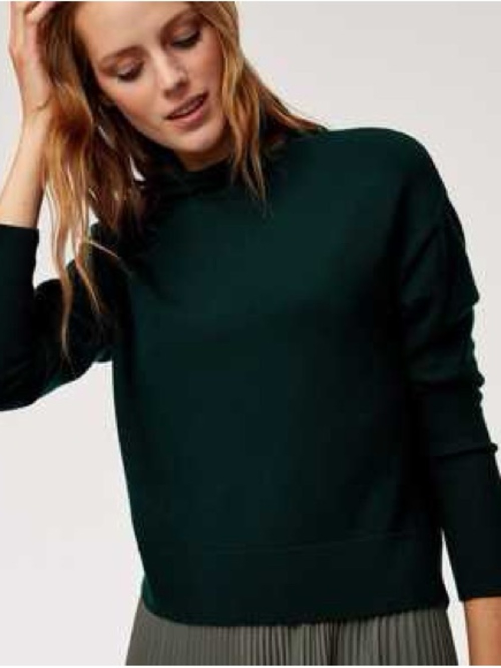 Aritzia Wilfred Cyprie 100% Meriono Forest Green Roll Neck Sweater Size Small